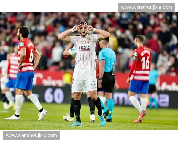 头球摆渡：如何通过精准的空中传球打开进攻新局面